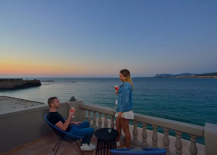 Kumka Seafront Suite